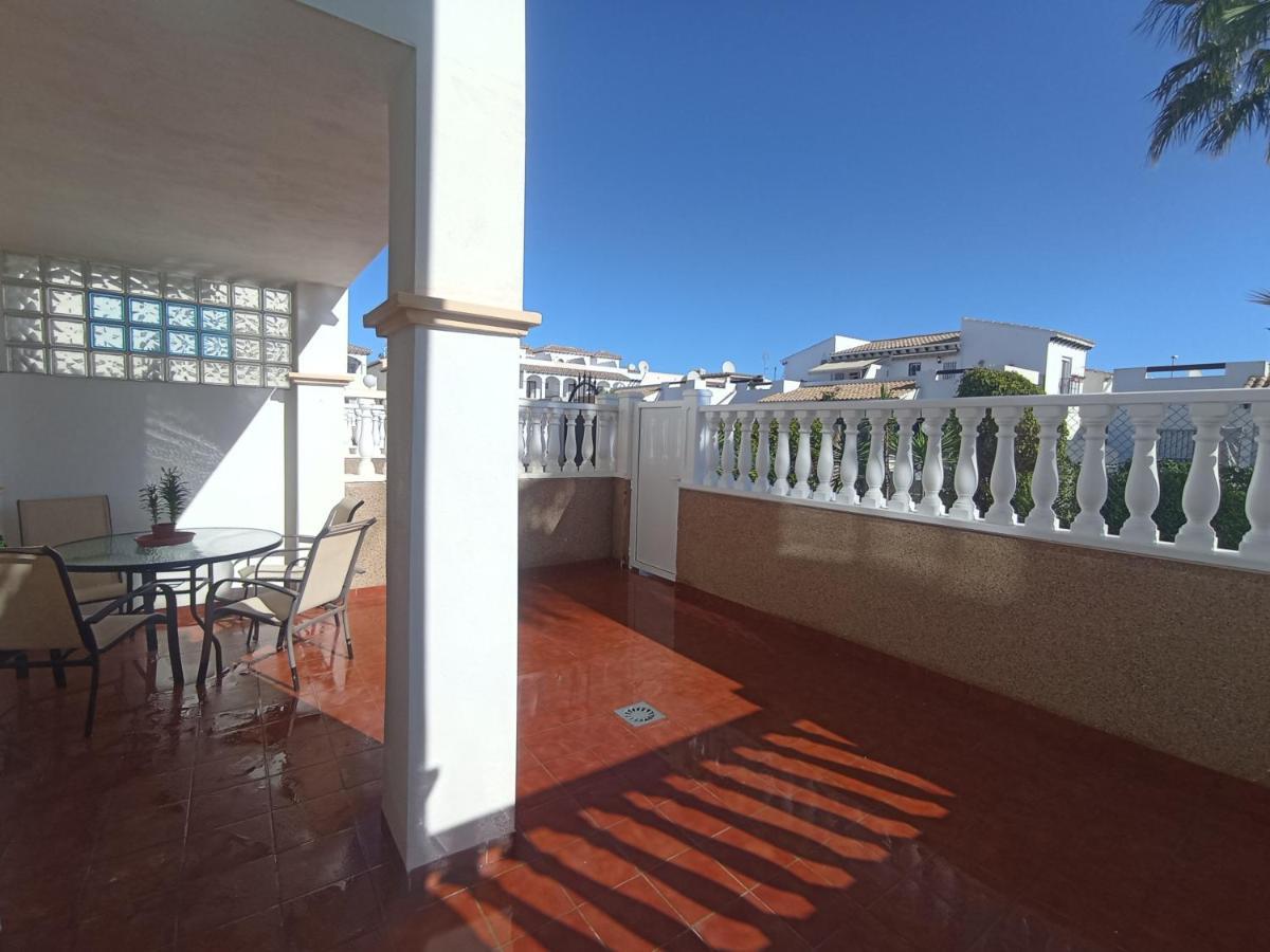 Spectacular Apartment In Punta Prima Alicante Luaran gambar
