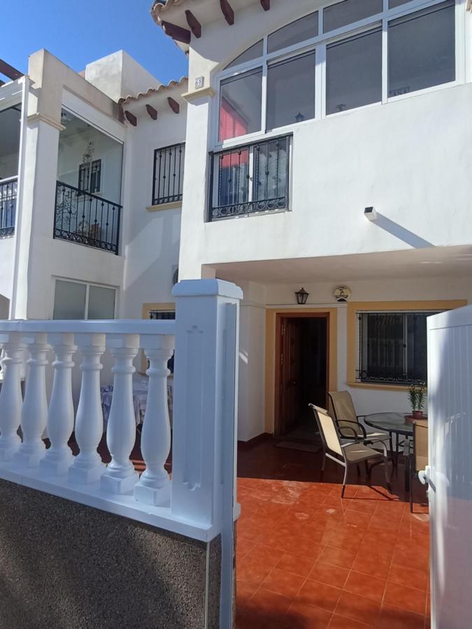 Spectacular Apartment In Punta Prima Alicante Luaran gambar
